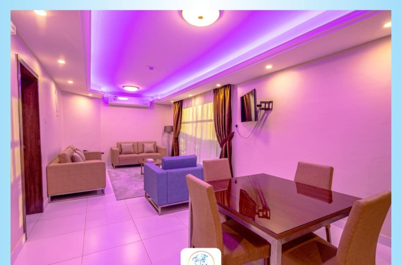 Dolphin Beach Yanbu